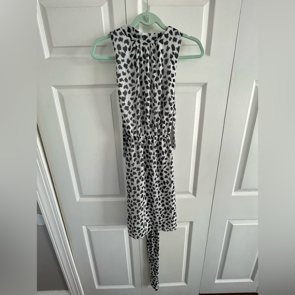 High, tie neck, midi dress